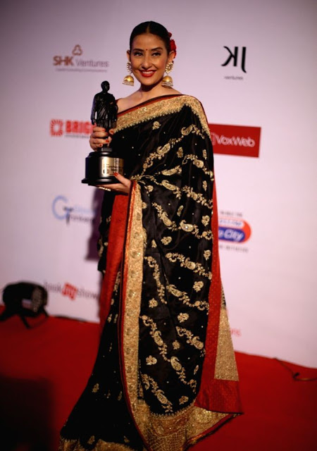 Actress Manisha Koirala Stills In Traditional Black Saree 84